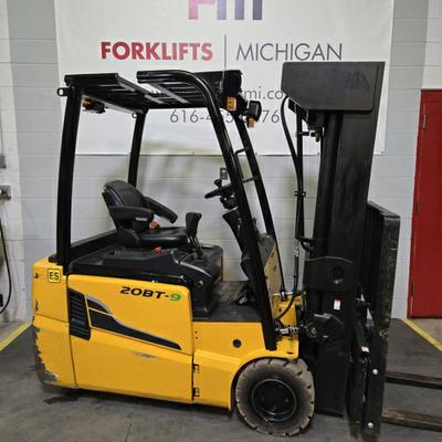 2019 HYUNDAI 20BT-9:Electric Forklift - Counterbalance